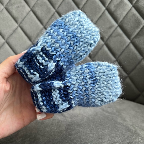 Handmade Blue Baby Booties - Picture 7 of 7